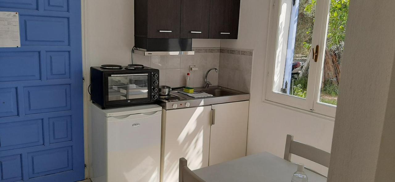 Armonia Apartments Василики Экстерьер фото
